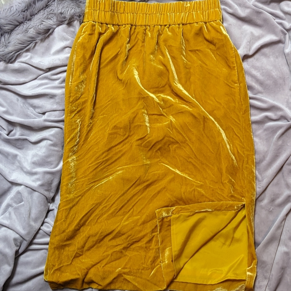 J. Crew Mustard Yellow Velvet Midi Skirt - Size MT (Medium Tall)